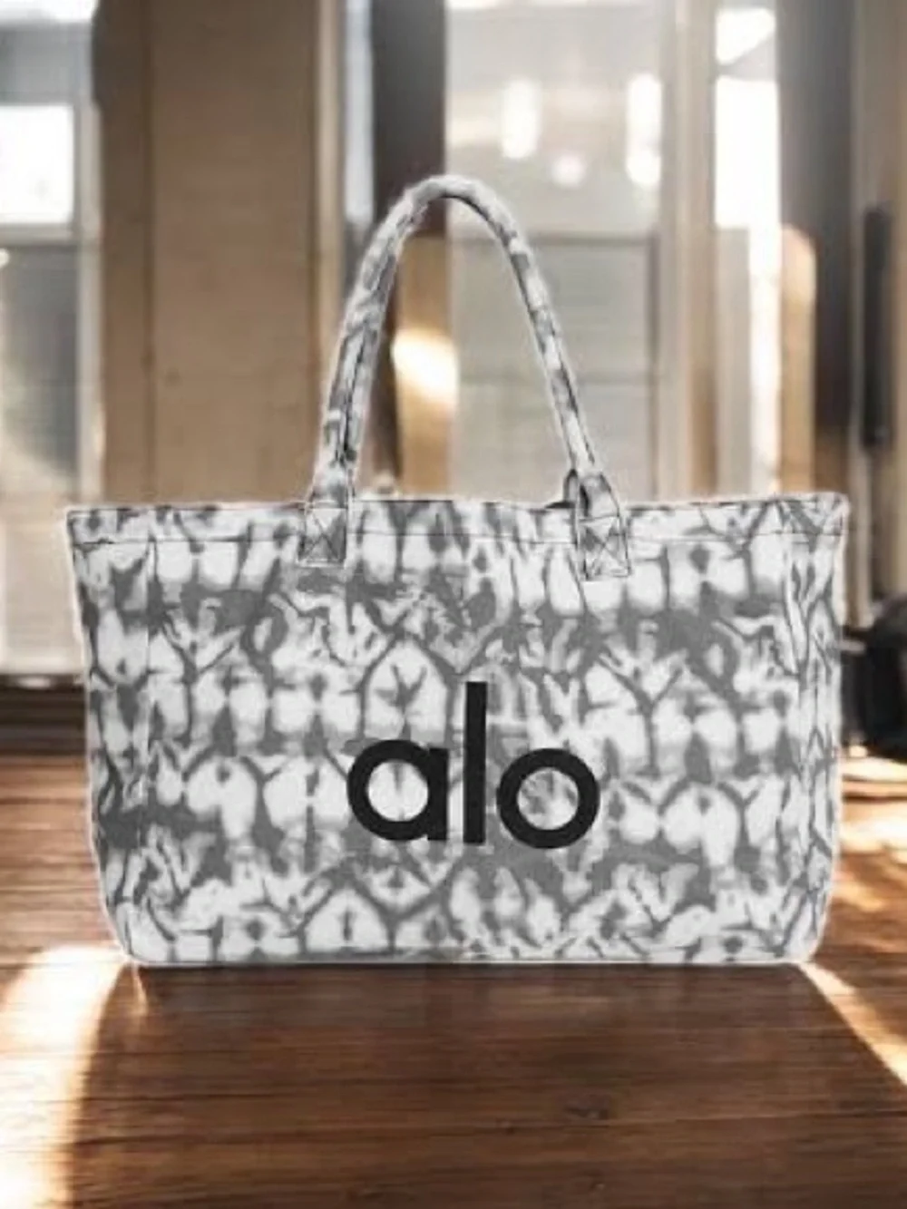 ALO Yoga Gray Tie-Dye Canvas Tote with Logo